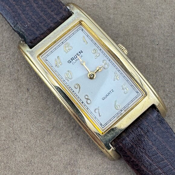 1990's reissue of the1930's Gruen Curvex Watch - Picture 2 of 9